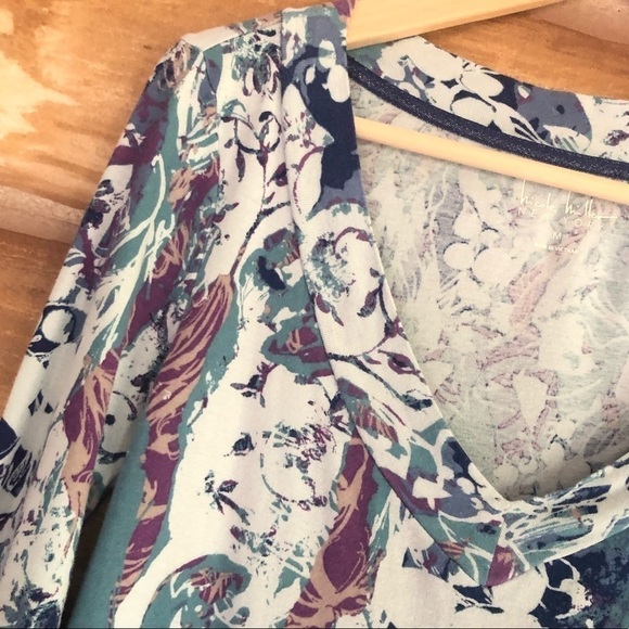 Nicole Miller New York abstract print v-neck knit cotton top size M - Picture 4 of 8
